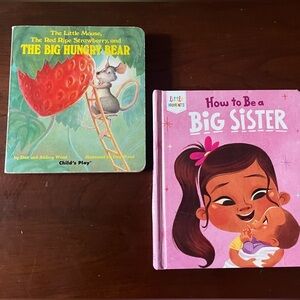 🌻 3 for $15. Children’s Board book Set